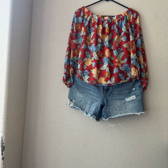 Floral Red Women's Top - Picture 2 of 4